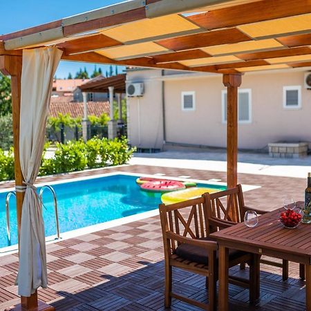 Sunny House Apartment Korčula Екстериор снимка