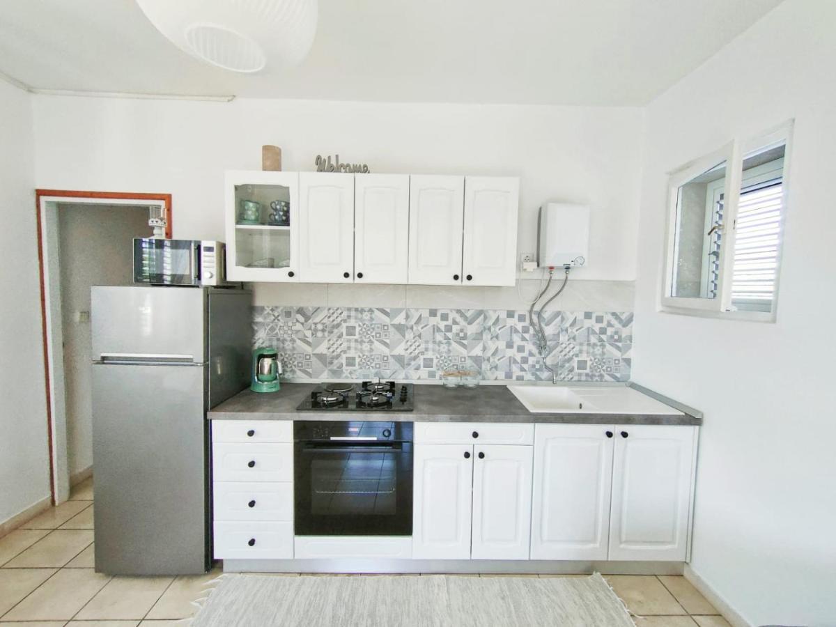 Sunny House Apartment Korčula Екстериор снимка
