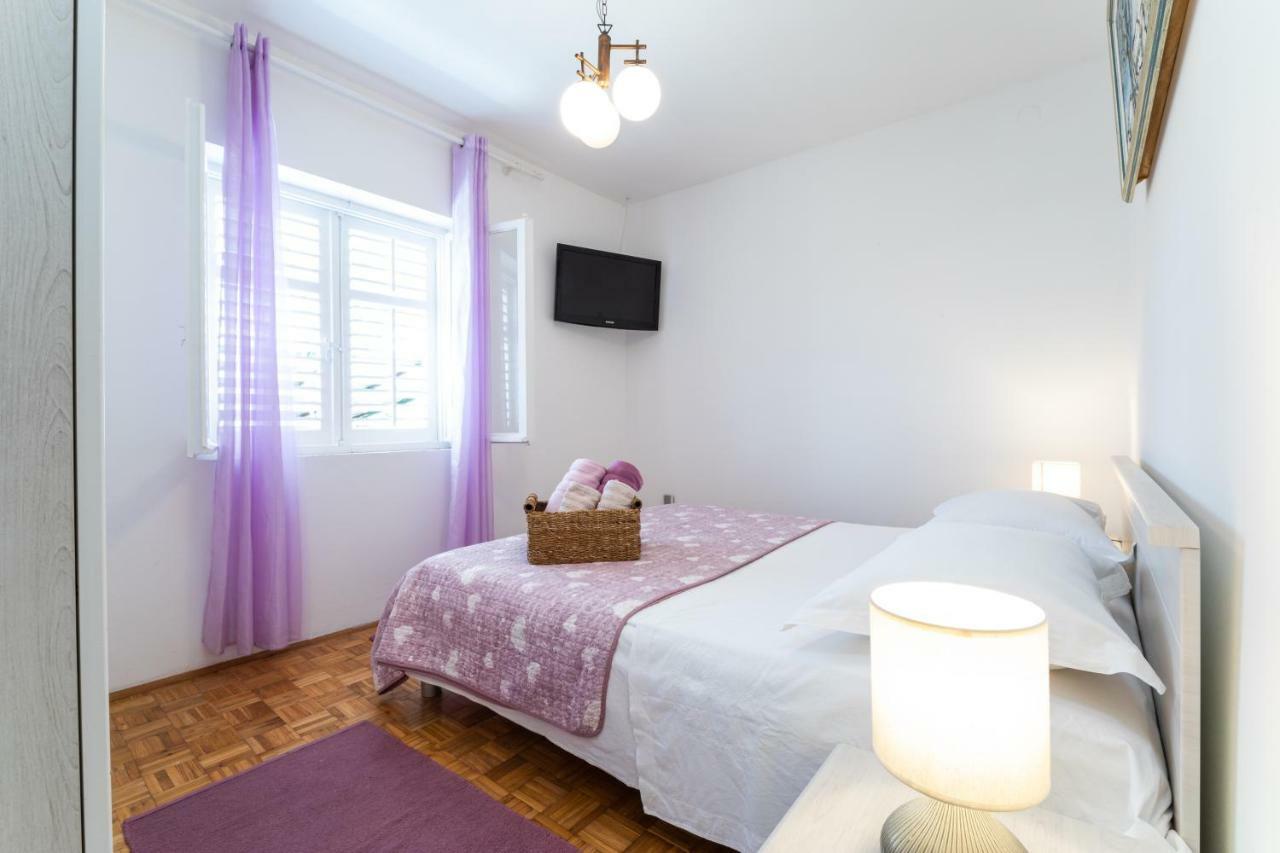 Sunny House Apartment Korčula Екстериор снимка